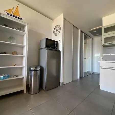 Appartement Splendide T1 Neuf A 2 Minutes De La Plage. Ajaccio (Corsica)